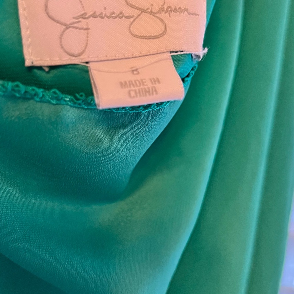 Jessica Simpson one sleeves NWT emerald green